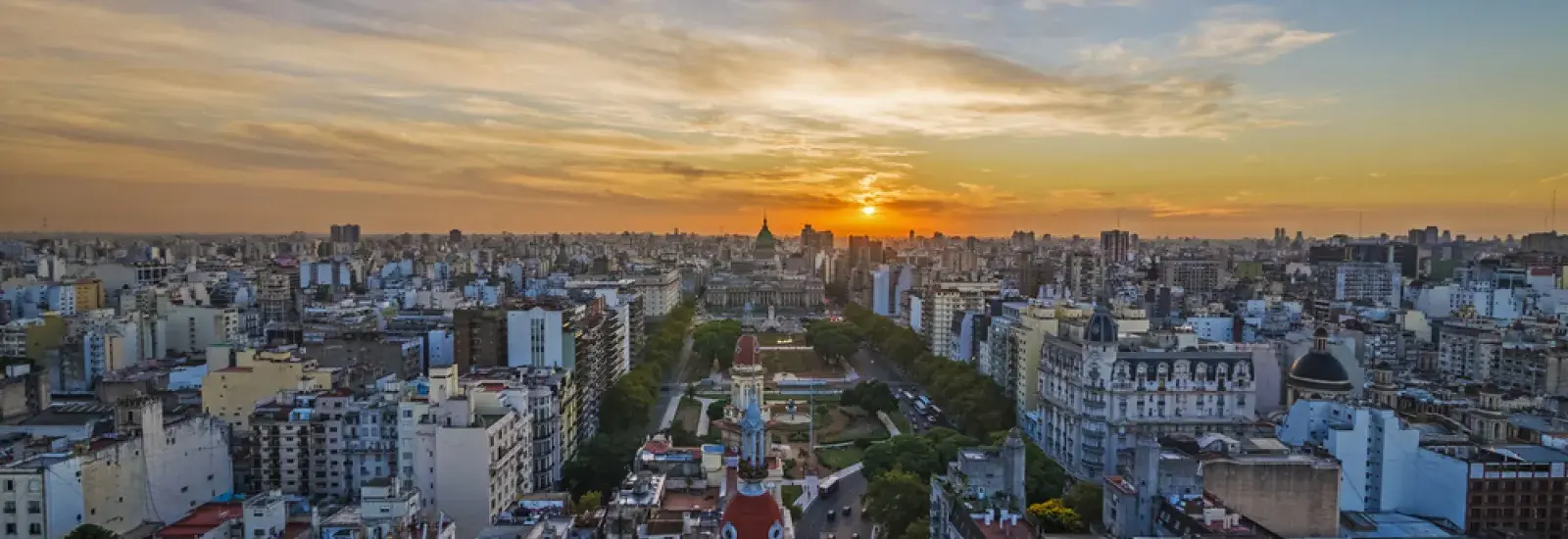 Buenos_Aires_city_shutterstock_404805433.jpg