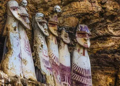The Mysterious White-Skinned Cloud People of Peru Atlantis