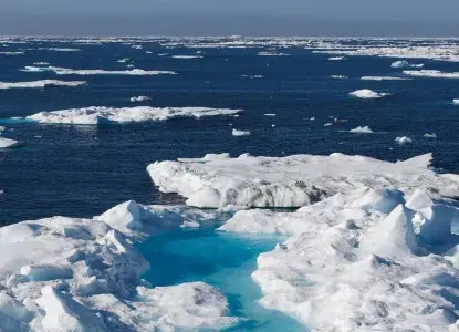 Icebergs floating in dark blue waters of Lancaster Sound in Northwest Passage in the Arctic) 