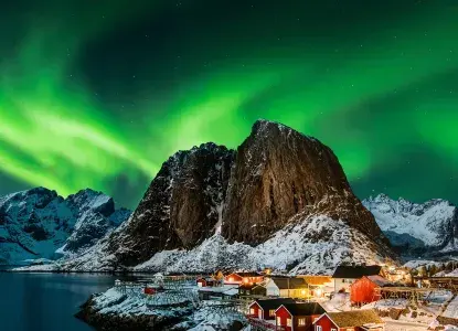  Northern-Lights-Norway-hero.jpg 